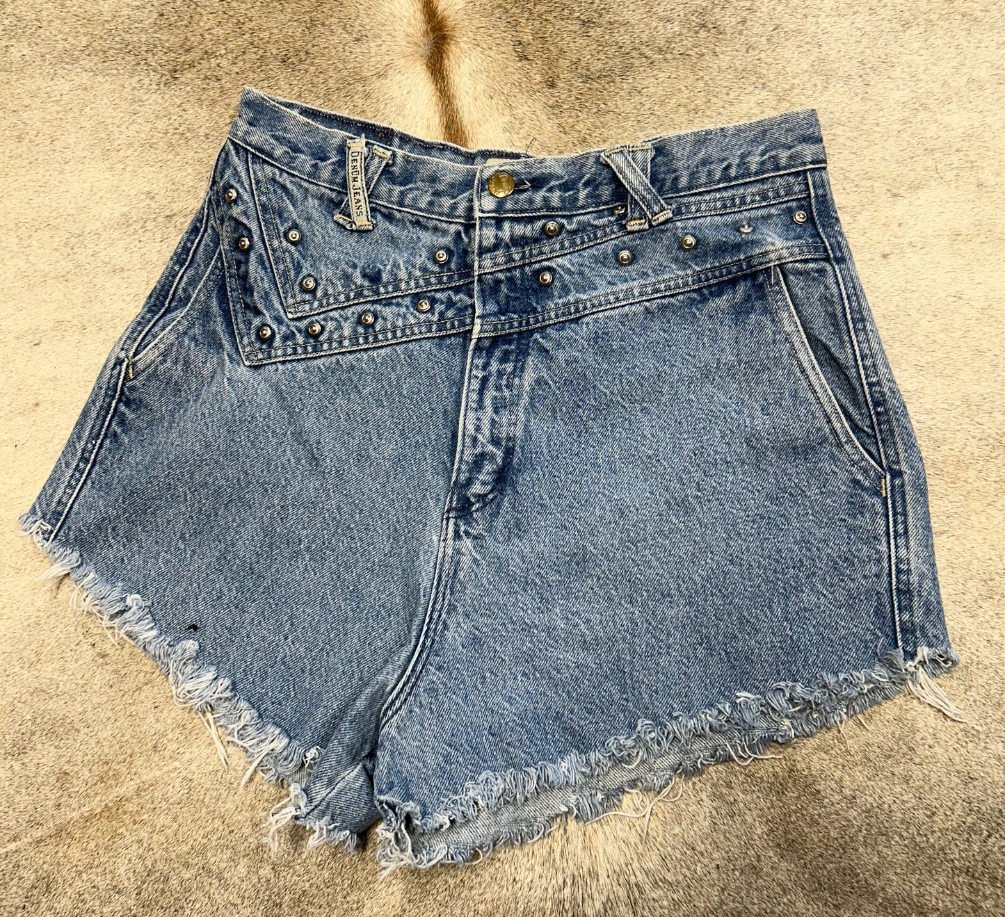 Frayed & Laid